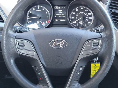 Used 2017 Hyundai Santa Fe Sport image 24