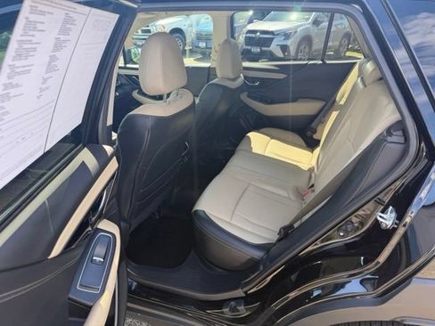 Used 2024 Subaru Outback Limited AWD/4WD image 9