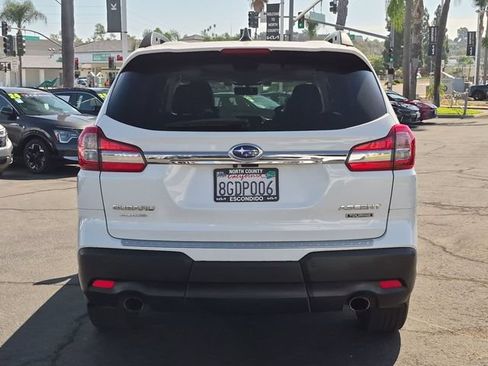 Used 2019 Subaru Ascent Touring w/ Popular Package #3 AWD/4WD image 4