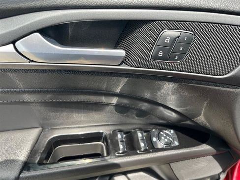Used 2014 Ford Fusion Titanium AWD/4WD image 10
