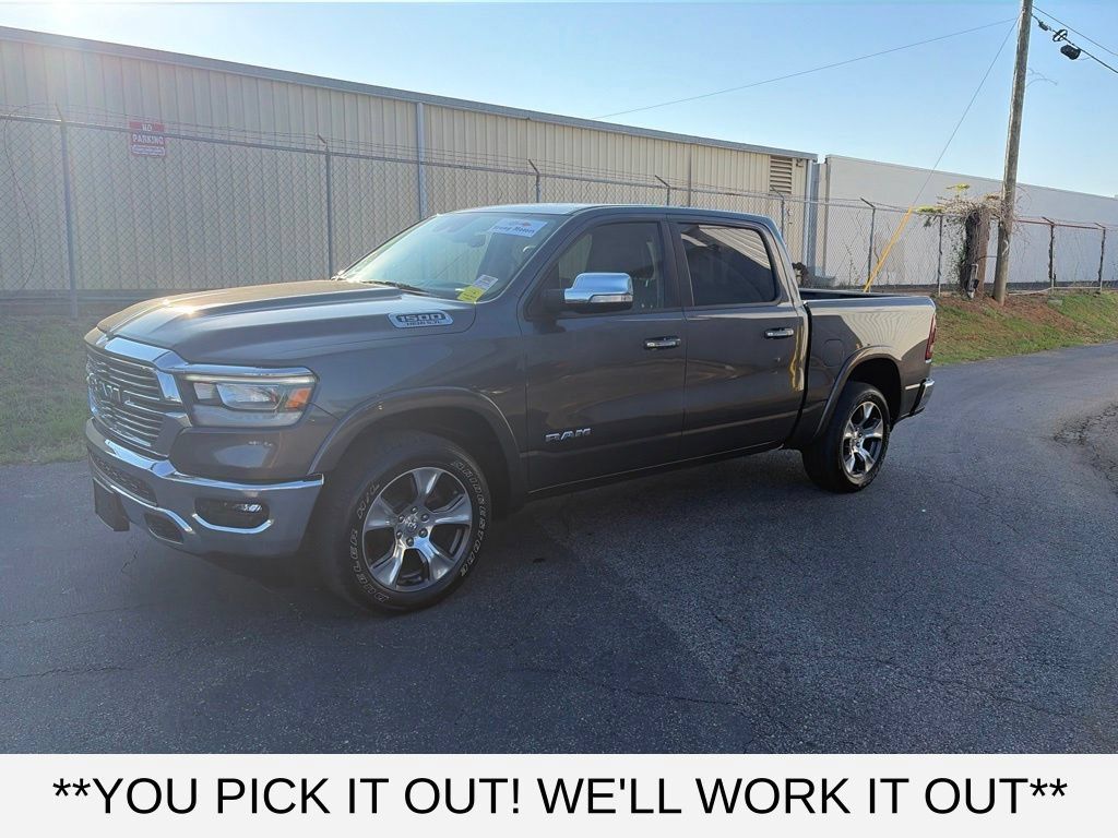 Used 2022 RAM 1500 Laramie AWD/4WD image 3