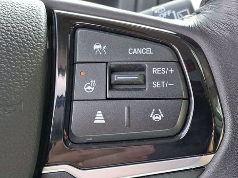 Used 2025 Honda Odyssey Elite image 24