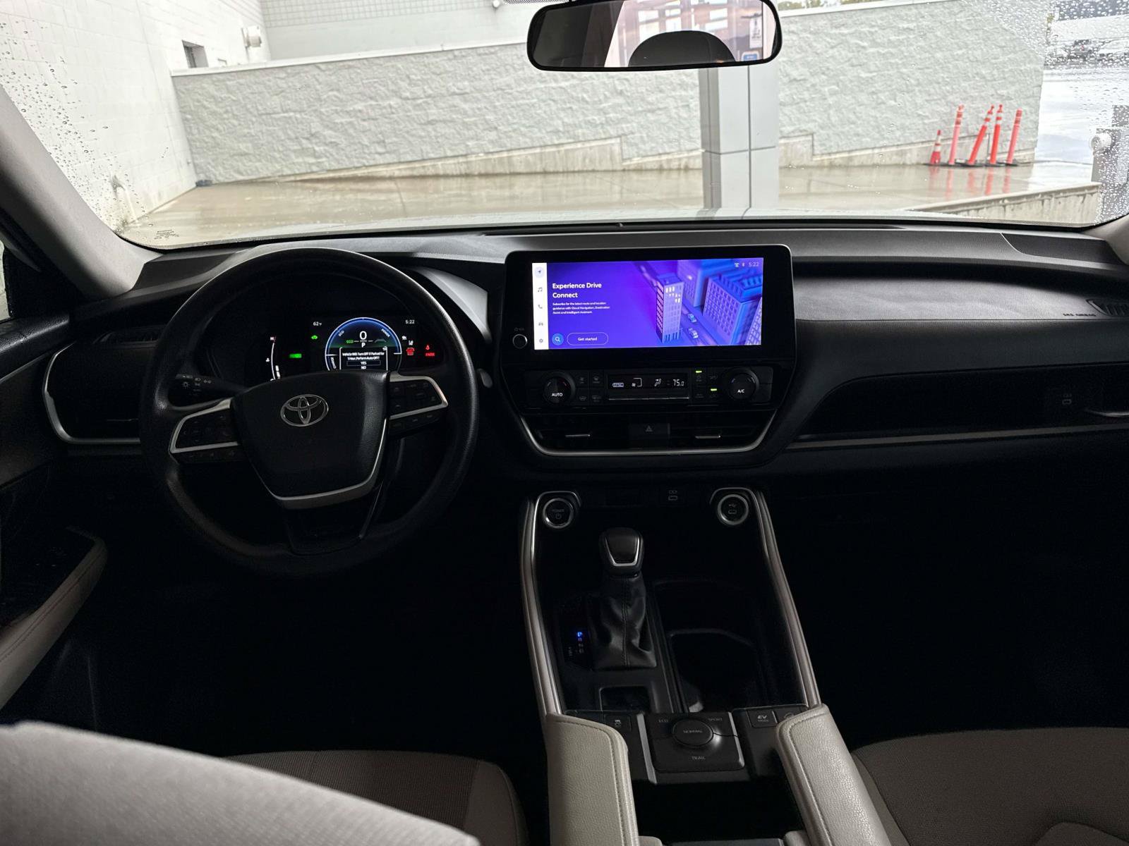Used 2025 Toyota Grand Highlander AWD Hybrid image 15