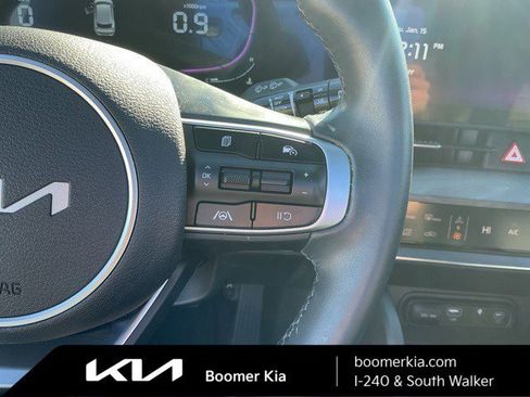 Used 2025 Kia Sportage X-Line w/ Premium Package image 21