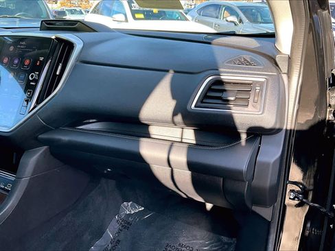 Used 2023 Subaru Ascent Touring image 17