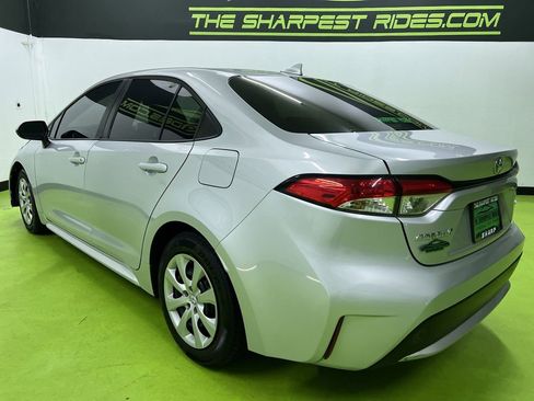 Used 2021 Toyota Corolla LE FWD image 7