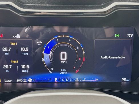 Used 2025 Chevrolet Colorado Z71 w/ Midnight Edition image 12