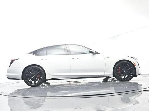 Used 2022 Cadillac CT5 V w/ Platinum Package RWD image 52