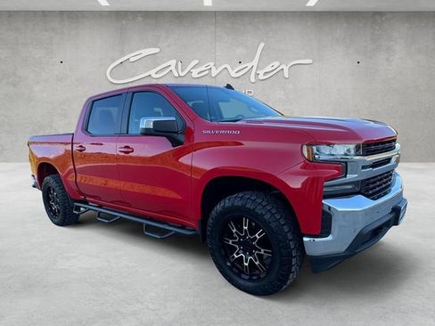 Used 2021 Chevrolet Silverado 1500 LT AWD/4WD image 2