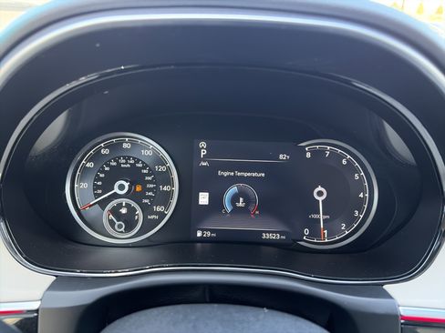 Used 2023 Genesis GV70 2.5T w/ Advanced Package image 12