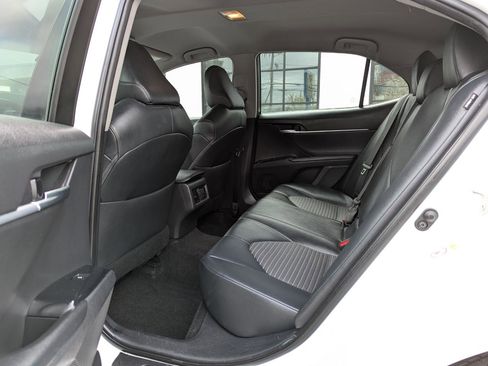 Used 2018 Toyota Camry SE w/ Audio Package FWD image 36