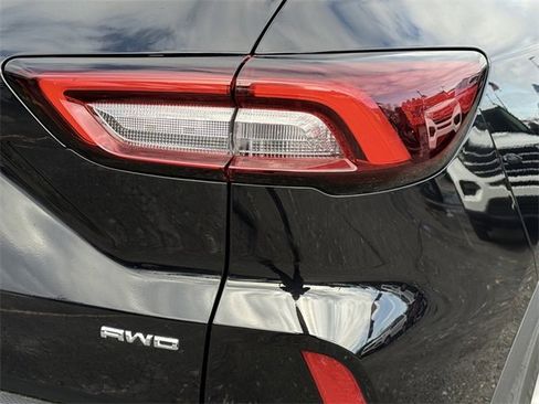 Certified 2023 Ford Escape Active image 30