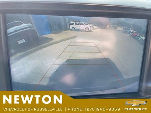 Used 2018 Chevrolet Silverado 1500 LT w/ All Star Edition AWD/4WD image 6