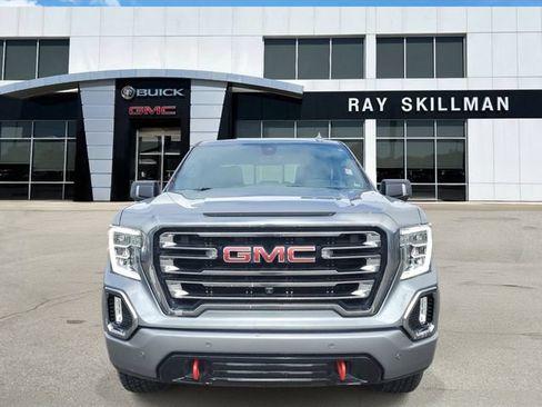 Used 2021 GMC Sierra 1500 AT4 w/ AT4 Premium Package AWD/4WD image 2