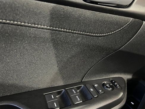 Used 2019 Honda Civic EX image 22