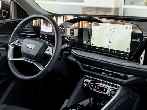 New 2026 Audi Q5 Premium AWD/4WD image 33