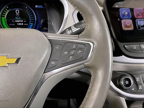 Used 2018 Chevrolet Volt LT w/ Comfort Package image 19
