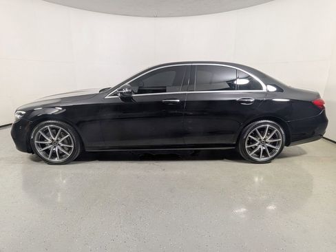 Used 2023 Mercedes-Benz E 350 4MATIC Sedan image 4