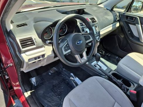 Used 2017 Subaru Forester 2.5i w/ Popular Package #2A AWD/4WD image 10