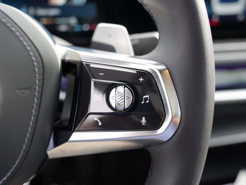 Used 2025 BMW 760i xDrive 760i xDrive Sedan AWD image 21