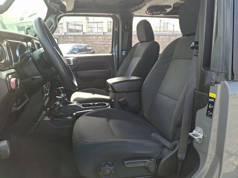 Used 2022 Jeep Wrangler Sport AWD/4WD image 13