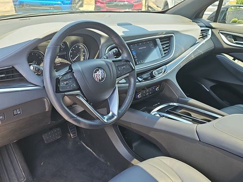 Used 2023 Buick Enclave Essence w/ Experience Buick Package FWD image 17