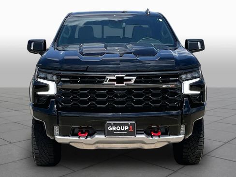 Used 2024 Chevrolet Silverado 1500 ZR2 AWD/4WD image 4