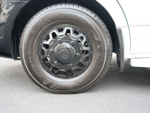 Used 2023 Mercedes-Benz Sprinter 4500 image 6