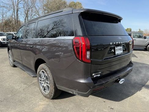 New 2025 Ford Expedition Max Active image 3