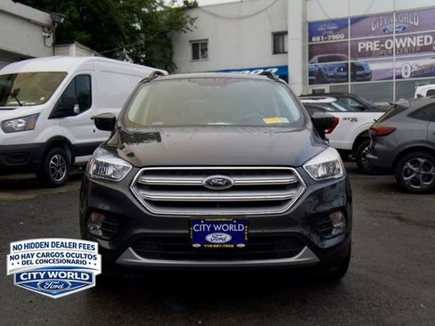 Used 2018 Ford Escape SE AWD/4WD image 2