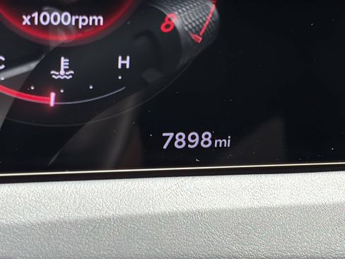 Certified 2026 Genesis GV70 2.5T Advanced AWD/4WD image 25
