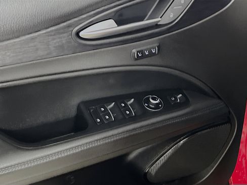 Used 2024 Alfa Romeo Stelvio Sprint image 17