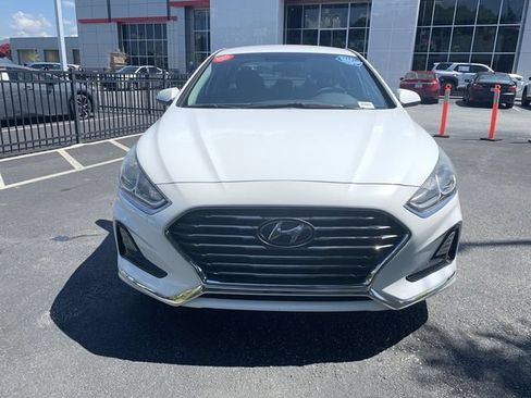 Used 2019 Hyundai Sonata SE FWD image 3