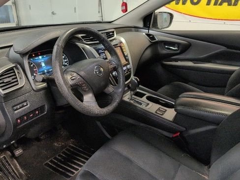 Used 2021 Nissan Murano SV image 10