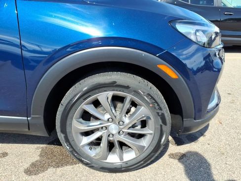 Used 2023 Buick Encore GX Essence w/ Experience Buick Package FWD image 25