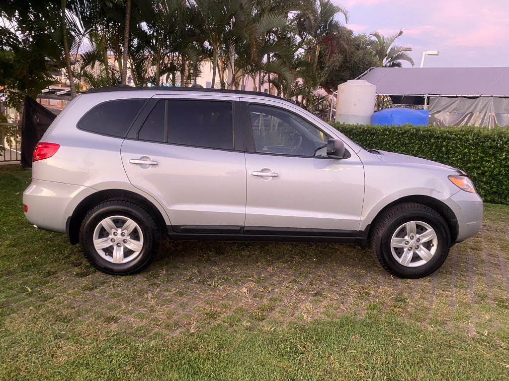 Used 2009 Hyundai Santa Fe GLS FWD image 26