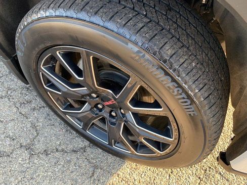 Certified 2024 GMC Sierra 1500 Denali w/ Denali Reserve Package image 12