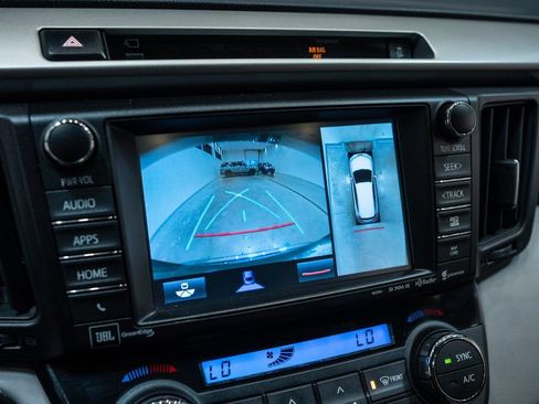 Used 2016 Toyota RAV4 Limited w/ Advanced Technology Package AWD/4WD image 26