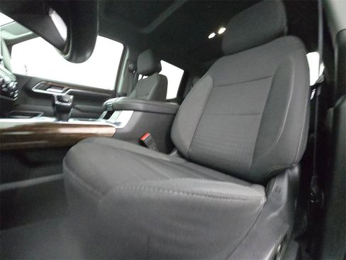 Used 2023 GMC Sierra 1500 Elevation w/ X31 Off-Road Package image 17