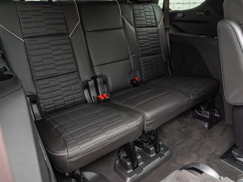 Used 2023 Cadillac Escalade Premium Luxury Platinum image 48