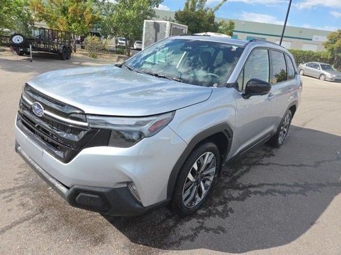 Used 2026 Subaru Forester Touring AWD/4WD image 8