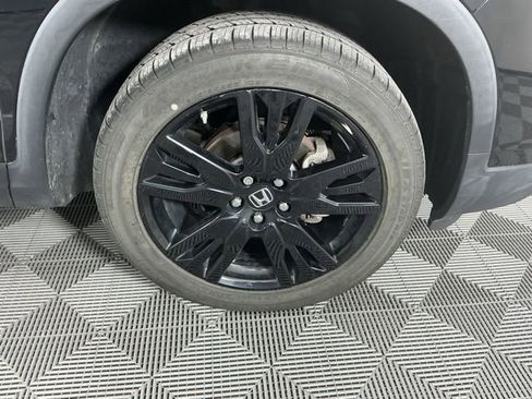 Used 2019 Honda Passport Sport image 18