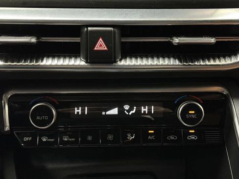 Used 2023 Kia K5 GT w/ GT1 Package image 19