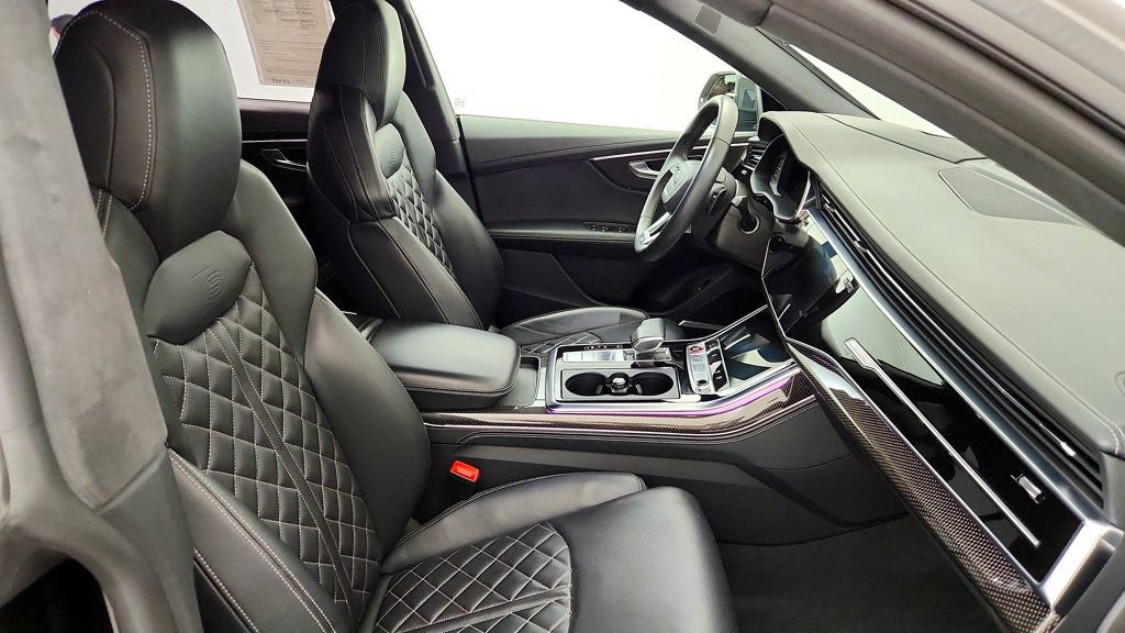 Used 2023 Audi SQ8 Prestige AWD/4WD image 24