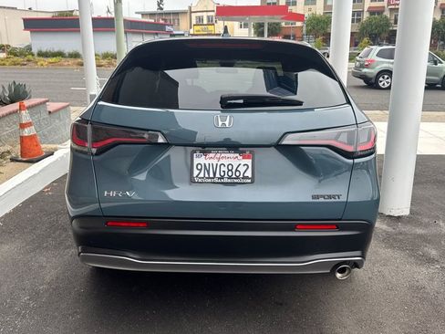 Certified 2025 Honda HR-V Sport image 6