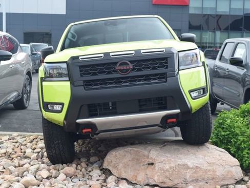 New 2026 Nissan Frontier PRO-4X image 2