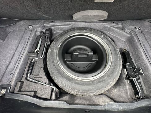 Used 2003 Lexus LS 430 RWD image 41