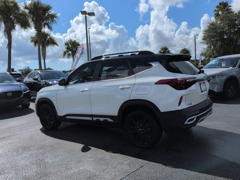 Used 2022 Kia Seltos Nightfall Edition AWD/4WD image 6