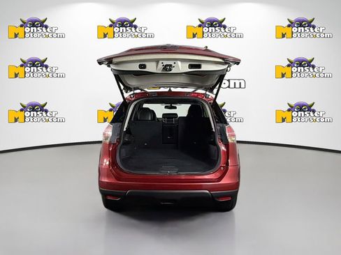 Used 2016 Nissan Rogue SL image 26