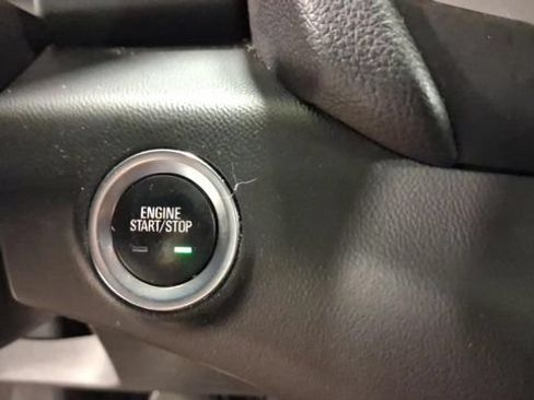Used 2020 GMC Terrain SLT FWD image 30
